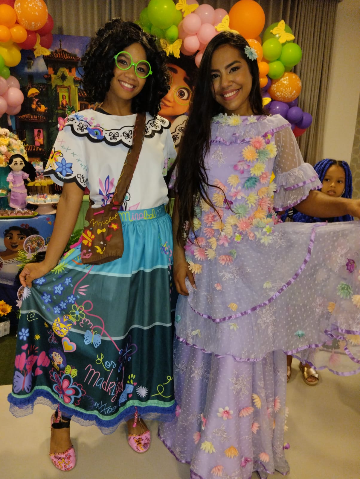 Mirabel e Isabela.jpeg